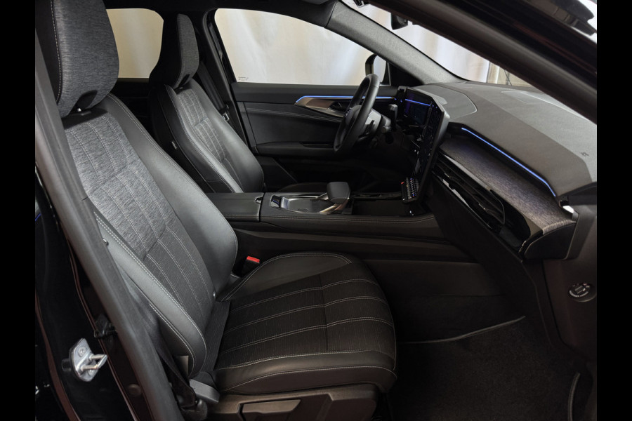 Renault Austral 1.3 160PK PANORAMA 1800 KG TREKGEWICHT TECHNO ELEK.KLEP ELEK.STOEL NAVI STOEL/STUUR/RUIT VERW. LED LEER 1800KG MAX TREKGEWICHT