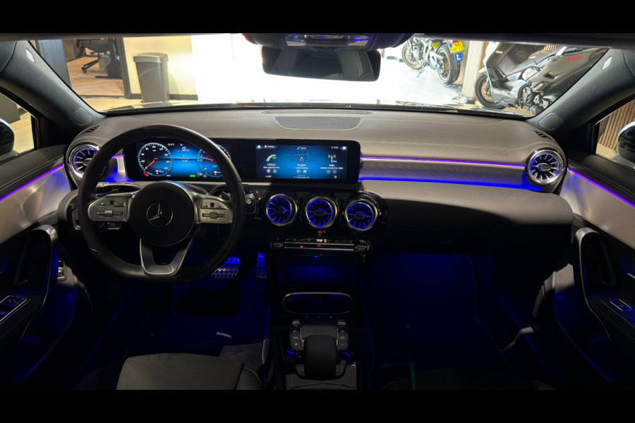 Mercedes-Benz A-Klasse 250 e Edition|Pano|Night Pack|Sfeer|Camera|BTW