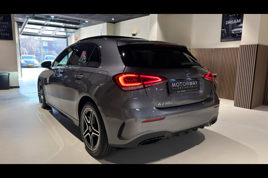 Mercedes-Benz A-Klasse 250 e Edition|Pano|Night Pack|Sfeer|Camera|BTW
