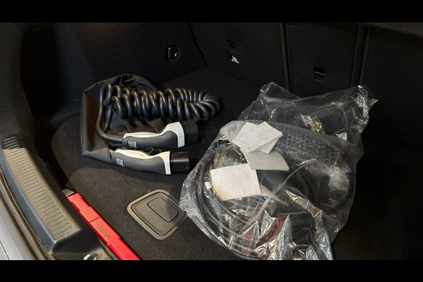 Mercedes-Benz A-Klasse 250 e Edition|Pano|Night Pack|Sfeer|Camera|BTW