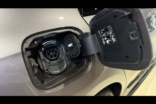 Mercedes-Benz A-Klasse 250 e Edition|Pano|Night Pack|Sfeer|Camera|BTW