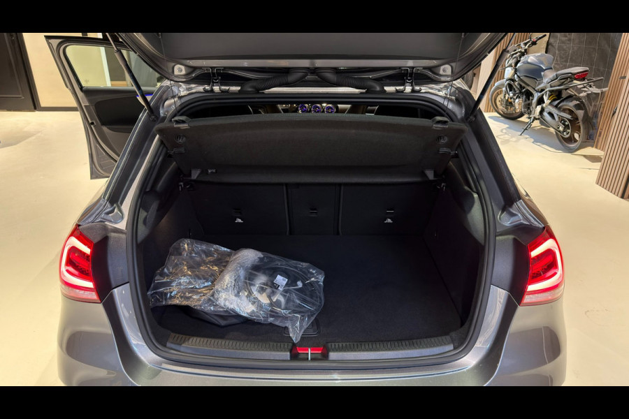 Mercedes-Benz A-Klasse 250 e Edition|Pano|Night Pack|Sfeer|Camera|BTW