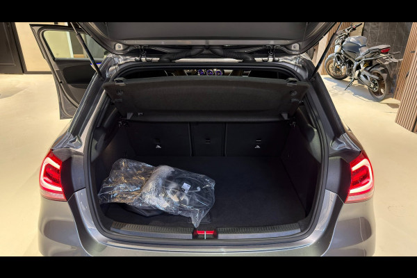 Mercedes-Benz A-Klasse 250 e Edition|Pano|Night Pack|Sfeer|Camera|BTW
