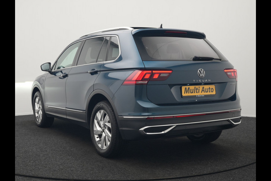 Volkswagen Tiguan 1.4 TSI eHybrid Elegance PHEV 245pk | Panodak | Camera | IQ Light | Adaptive Cruise | Alcantara Sportstoelen Verwarmd | Apple Carplay | Sfeerverlichting | Stuur Verwarmd | Navigatie | Virtual | DAB | Plug In Hybrid
