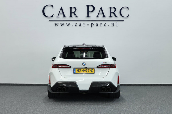 BMW 5 Serie Touring M5 727+PK BTW/AKRAPOVIC/CARBON M-PERFORMANCE/21" LMV/BOWERS & WILKINS/PANO/HUD/ACC/ECC/FABRIEKSGARANTIE!