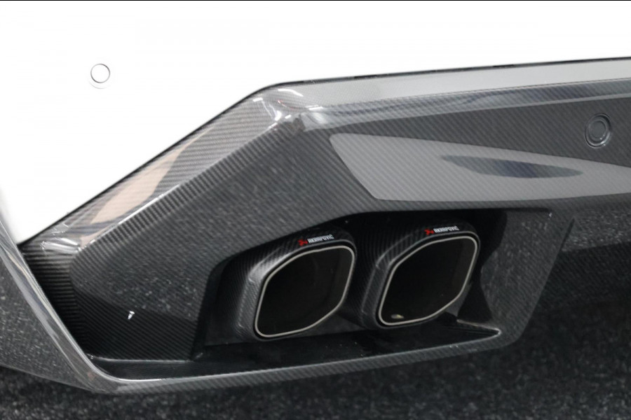 BMW 5 Serie Touring M5 727+PK BTW/AKRAPOVIC/CARBON M-PERFORMANCE/21" LMV/BOWERS & WILKINS/PANO/HUD/ACC/ECC/FABRIEKSGARANTIE!