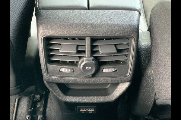 Peugeot 3008 1.6 HYbrid 225 GT Pack Business |Leder|Focal|360|Carplay|Memory|PDC|ACC|Side assist|Lane| PRIJS INC BTW € 17.770