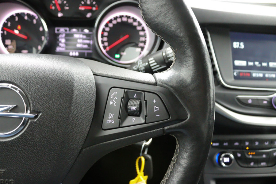 Opel Astra Sports Tourer 1.2 Bus. Edit.*CAMERA*ECC*CRUISE*NAVI*HAAK*PDC*