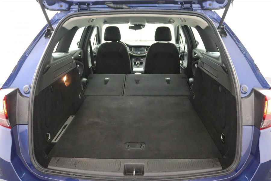 Opel Astra Sports Tourer 1.2 Bus. Edit.*CAMERA*ECC*CRUISE*NAVI*HAAK*PDC*