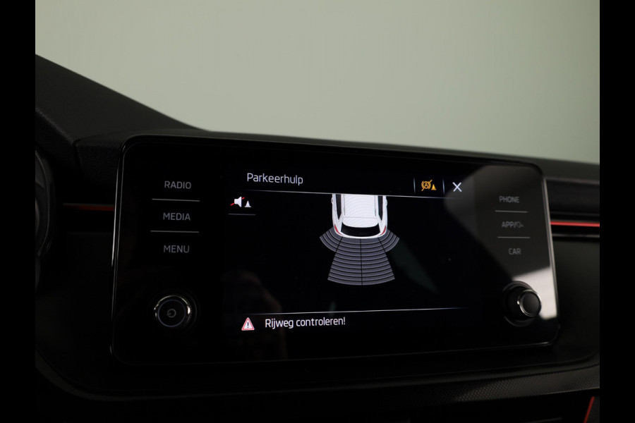 Škoda Kamiq 1.5 TSI ACT Sport Business