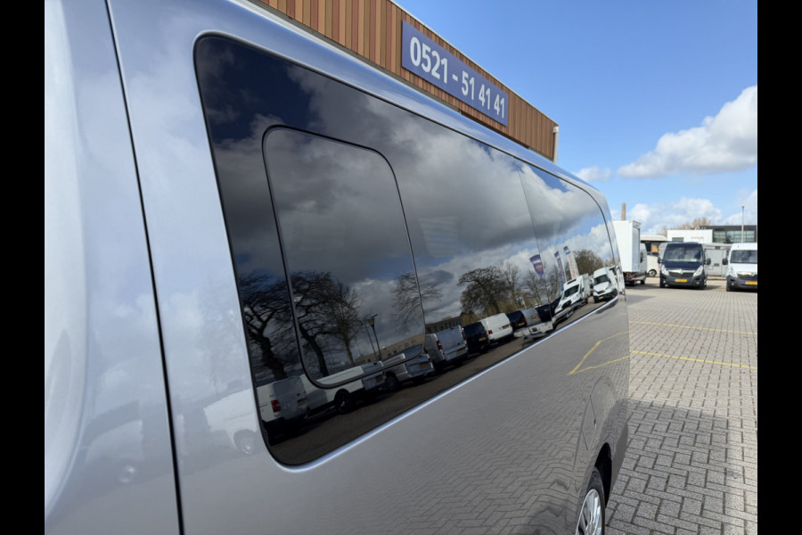 Toyota Proace Shuttle 2.0 D-4D automaat Navigator Medium L3H1 / 9 persoons / euro 6 diesel / bpm vrij / vaste prijs rijklaar € 19.950 incl btw / inclusief een nieuwe distributie riem / isofix !