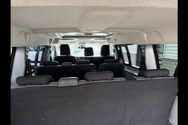 Toyota Proace Shuttle 2.0 D-4D automaat Navigator Medium L3H1 / 9 persoons / euro 6 diesel / bpm vrij / vaste prijs rijklaar € 19.950 incl btw / inclusief een nieuwe distributie riem / isofix !