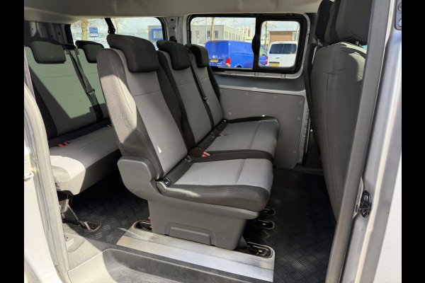 Toyota Proace Shuttle 2.0 D-4D automaat Navigator Medium L3H1 / 9 persoons / euro 6 diesel / bpm vrij / vaste prijs rijklaar € 19.950 incl btw / inclusief een nieuwe distributie riem / isofix !