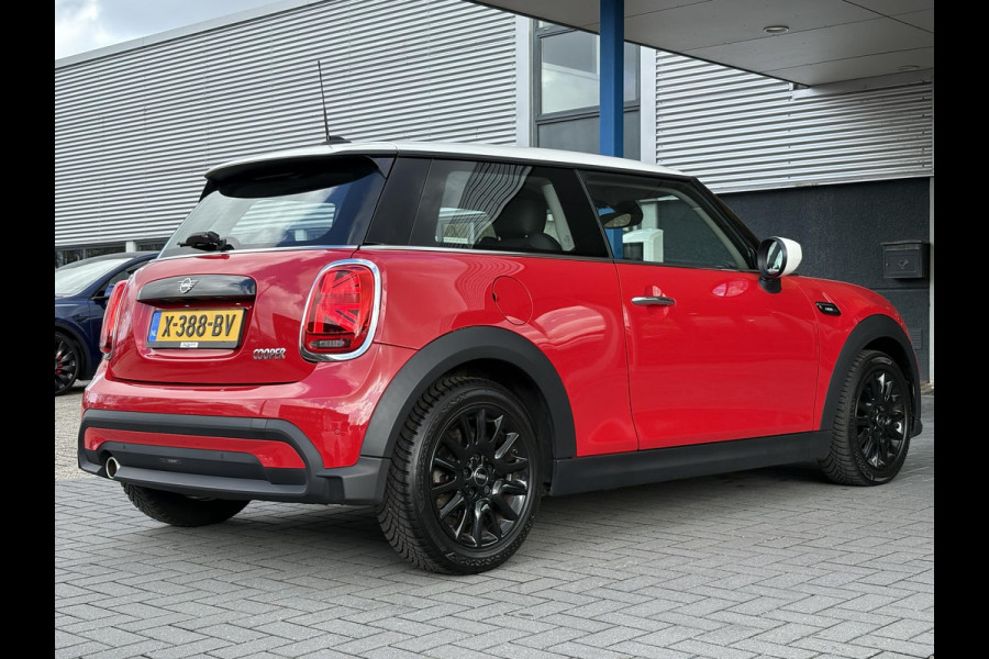 MINI Mini 1.5 Cooper Camden Edition 136pk Automaat | PDC | Navi | Cruise Control | Climate Control | Leer |