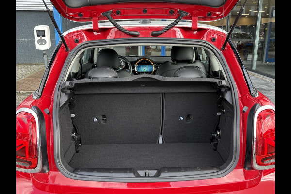 MINI Mini 1.5 Cooper Camden Edition 136pk Automaat | PDC | Navi | Cruise Control | Climate Control | Leer |