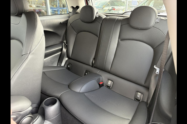 MINI Mini 1.5 Cooper Camden Edition 136pk Automaat | PDC | Navi | Cruise Control | Climate Control | Leer |