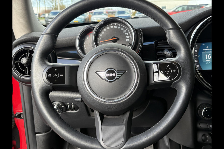 MINI Mini 1.5 Cooper Camden Edition 136pk Automaat | PDC | Navi | Cruise Control | Climate Control | Leer |