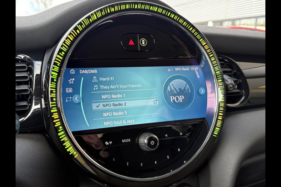 MINI Mini 1.5 Cooper Camden Edition 136pk Automaat | PDC | Navi | Cruise Control | Climate Control | Leer |