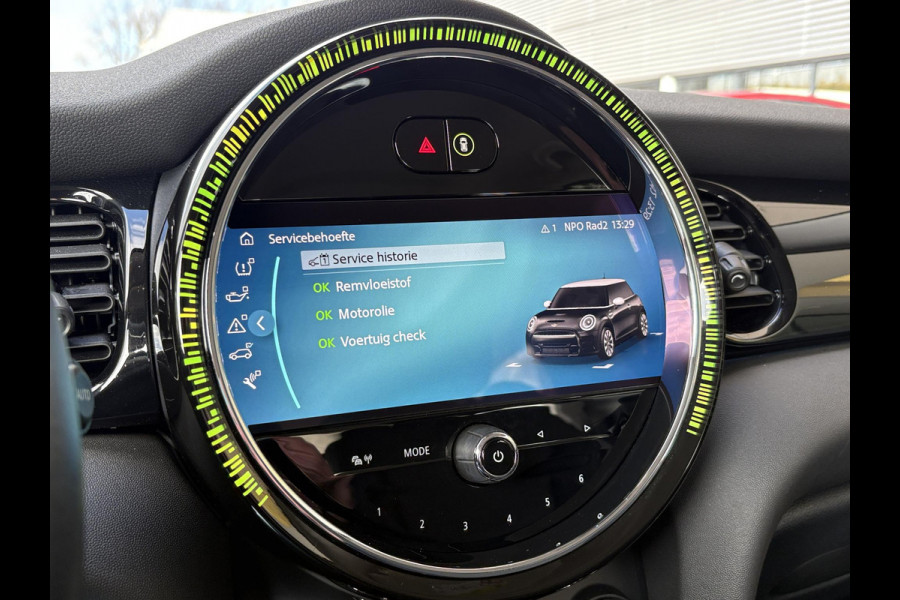 MINI Mini 1.5 Cooper Camden Edition 136pk Automaat | PDC | Navi | Cruise Control | Climate Control | Leer |