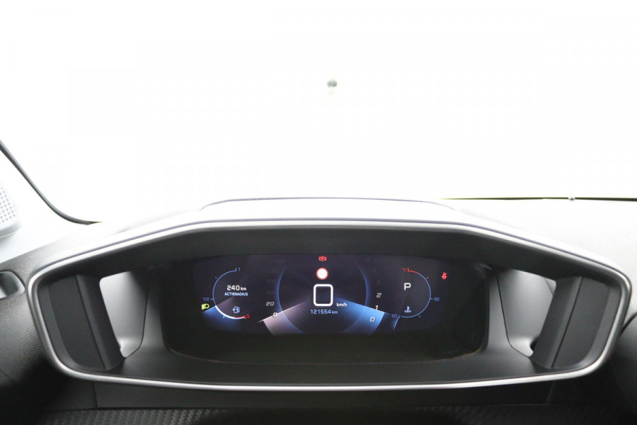 Peugeot 208 1.2 Allure*AUTOM*CARPLAY*ECC*CRUISE*NAVI*HAAK*CAM*