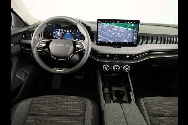 Škoda Superb Combi Business Edition PHEV 1.5 TSI 204 pk 6 versn. DSG | Trekhaak, wegklapbaar | Chrome pakket | Lichtmetalen velgen 18 inch Dofida zilver