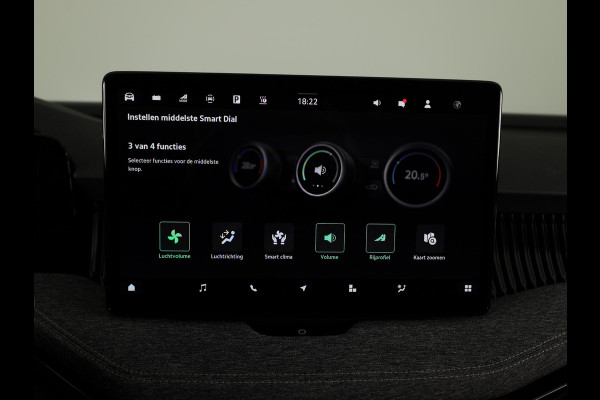 Škoda Superb Combi Business Edition PHEV 1.5 TSI 204 pk 6 versn. DSG | Trekhaak, wegklapbaar | Chrome pakket | Lichtmetalen velgen 18 inch Dofida zilver