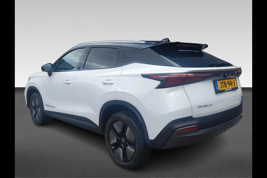 Omoda 5 Premium 61 kWh | Stoelverwarming/Koeling | Pano | Adaptive Cruisecontrol | Voorruitverwarming | Sony Audio |** Beschikbaar vanaf 14-07-2026 ** |