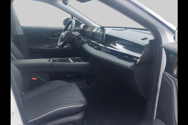 Omoda 5 Premium 61 kWh | Stoelverwarming/Koeling | Pano | Adaptive Cruisecontrol | Voorruitverwarming | Sony Audio |** Beschikbaar vanaf 14-07-2026 ** |