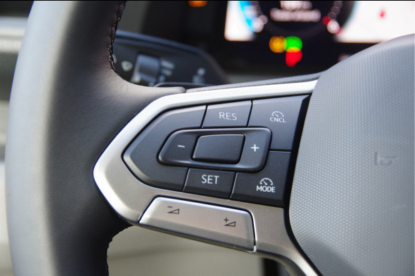 Volkswagen Crafter 35 2.0 TDI L3H3 AUT. 2X SCHUIFDEUR, FACELIFT, LED, TREKHAAK, CAMERA, NAVI, CRUISE, CLIMA, PARKEERSENSOREN