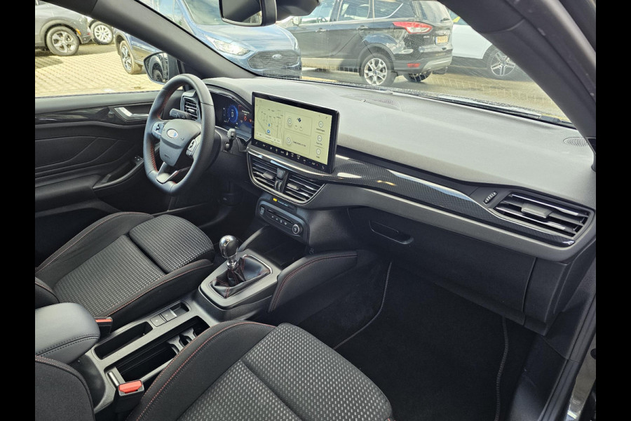 Ford FOCUS Wagon 1.0 EcoBoost Hybrid ST Line X Winterpack | Dode hoek detectie | Achteruitrijcamera | Adaptive cruise control | Digitaal display | PDC v + a etc.