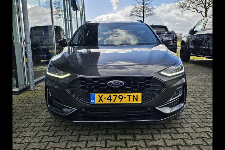 Ford FOCUS Wagon 1.0 EcoBoost Hybrid ST Line X Winterpack | Dode hoek detectie | Achteruitrijcamera | Adaptive cruise control | Digitaal display | PDC v + a etc.