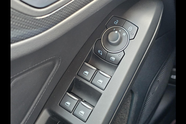 Ford FOCUS Wagon 1.0 EcoBoost Hybrid ST Line X Winterpack | Dode hoek detectie | Achteruitrijcamera | Adaptive cruise control | Digitaal display | PDC v + a etc.