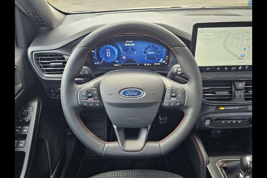 Ford FOCUS Wagon 1.0 EcoBoost Hybrid ST Line X Winterpack | Dode hoek detectie | Achteruitrijcamera | Adaptive cruise control | Digitaal display | PDC v + a etc.