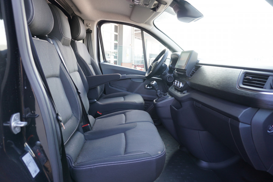 Renault Trafic 2.0 Blue dCi 170PK L2H1 Extra nr. V075 | Climate | Cruise | Navi | Camera | 17"LM velgen | All season