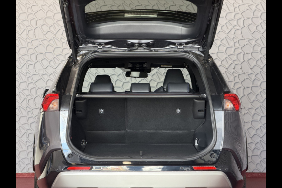 Toyota RAV4 2.5 Hybrid LED LEER CAMERA JBL ELEK.KLEP NAVI CAMERA 18''LMV ADAP.CRUISE ELEK.STOEL STUUR STOELVERW ✅2025✅ ✅ Top Auto's Wijchen , Al 30 Jaar verkoop van Toyota , Type's Launch / Executive / Dynamic / First Edition / Business / Zowel Phev / Hev / Benzine / met fabrieksgarantie ✅