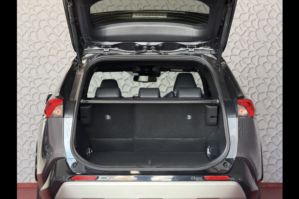 Toyota RAV4 2.5 Hybrid LED LEER CAMERA JBL ELEK.KLEP NAVI CAMERA 18''LMV ADAP.CRUISE ELEK.STOEL STUUR STOELVERW ✅2025✅ ✅ Top Auto's Wijchen , Al 30 Jaar verkoop van Toyota , Type's Launch / Executive / Dynamic / First Edition / Business / Zowel Phev / Hev / Benzine / met fabrieksgarantie ✅