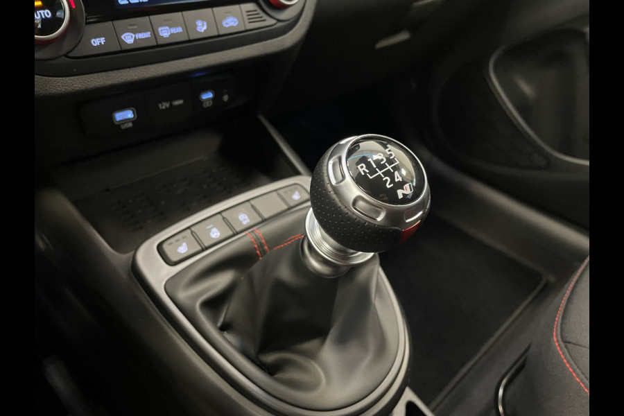 Hyundai i10 1.0 T-GDI N Line 5-zits Cruise Control Lane Assist NAP! 24 maanden garantie mogelijk (*vraag naar de voorwaarden)