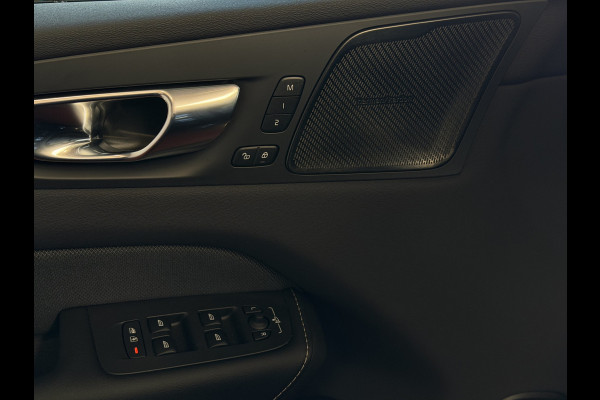 Volvo XC60 2.0 T8 455PK AWD BLACK EDITION HARMAN KARDON 360.CAM ELEK.TREKHAAK LEER SCHUIFDAK PHEV Plug in Hybrid ✅ Top Auto's Wijchen ,  Altijd een Ruim aanbod van Volvo's i  BUSINESS / CORE / BRIGHT / DARK / ULTRA DARK / PLUS DARK / BLACK EDITION  / ESSENTIAL / T6 / T8 ✅