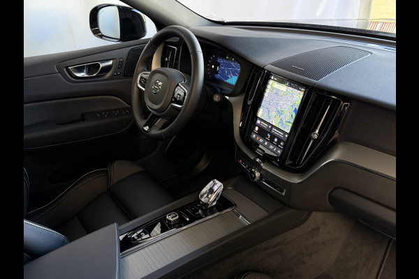 Volvo XC60 2.0 T8 455PK AWD BLACK EDITION HARMAN KARDON 360.CAM ELEK.TREKHAAK LEER SCHUIFDAK PHEV Plug in Hybrid ✅ Top Auto's Wijchen ,  Altijd een Ruim aanbod van Volvo's i  BUSINESS / CORE / BRIGHT / DARK / ULTRA DARK / PLUS DARK / BLACK EDITION  / ESSENTIAL / T6 / T8 ✅