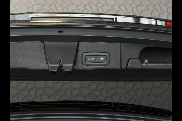 Volvo XC60 2.0 T8 455PK AWD BLACK EDITION HARMAN KARDON 360.CAM ELEK.TREKHAAK LEER SCHUIFDAK PHEV Plug in Hybrid ✅ Top Auto's Wijchen ,  Altijd een Ruim aanbod van Volvo's i  BUSINESS / CORE / BRIGHT / DARK / ULTRA DARK / PLUS DARK / BLACK EDITION  / ESSENTIAL / T6 / T8 ✅