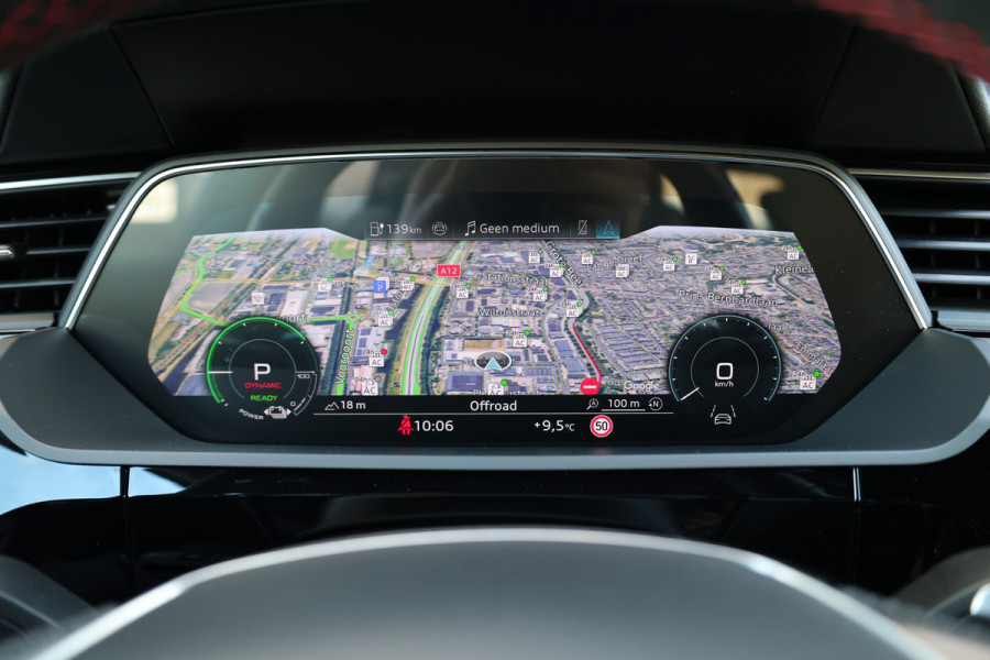 Audi Q8 e-tron S quattro SQ8 115 kWh | BTW | NAP | PANO | B&O | 360 | RS ZETELS | MATRIX | LUCHTVERING | MEMORY | KEYLESS |