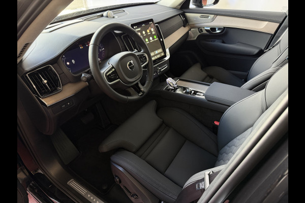 Volvo XC90 2.0 T8 456 PK 12/25 Bowers & Wilkins LUCHTVERING 12/25 AWD 7P ULTRA DARK SCHUIFDAK ELEK.TREKHAAK SCHUIFDAK 21''LMV STOEL/STUUR.V PANORAMA STANDKACHEL HEADUP PHEV ✅Top Auto's Wijchen✅ 170 Nieuwe en bijna nieuwe Auto's met : Benzine /  PHEV / Plug in hybrid / Hybrid / Mild hybrid / HEV / Keuze uit Plus / /Ultra/ Bright / Dark / Black Edition /
