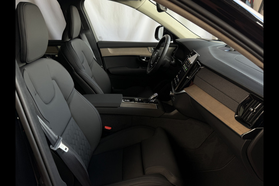 Volvo XC90 2.0 T8 456 PK 12/25 Bowers & Wilkins LUCHTVERING 12/25 AWD 7P ULTRA DARK SCHUIFDAK ELEK.TREKHAAK SCHUIFDAK 21''LMV STOEL/STUUR.V PANORAMA STANDKACHEL HEADUP PHEV ✅Top Auto's Wijchen✅ 170 Nieuwe en bijna nieuwe Auto's met : Benzine /  PHEV / Plug in hybrid / Hybrid / Mild hybrid / HEV / Keuze uit Plus / /Ultra/ Bright / Dark / Black Edition /