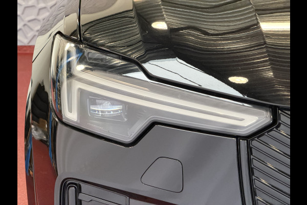 Volvo XC90 2.0 T8 456 PK 12/25 Bowers & Wilkins LUCHTVERING 12/25 AWD 7P ULTRA DARK SCHUIFDAK ELEK.TREKHAAK SCHUIFDAK 21''LMV STOEL/STUUR.V PANORAMA STANDKACHEL HEADUP PHEV ✅Top Auto's Wijchen✅ 170 Nieuwe en bijna nieuwe Auto's met : Benzine /  PHEV / Plug in hybrid / Hybrid / Mild hybrid / HEV / Keuze uit Plus / /Ultra/ Bright / Dark / Black Edition /