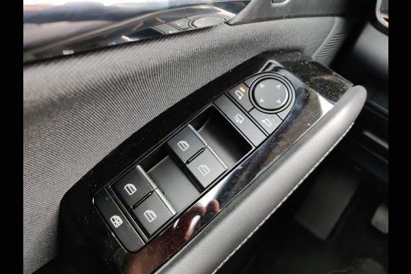 Mazda CX-30 2.0 e-SkyActiv-G Comfort Automaat | TREKHAAK | APPLE CARPLAY | CAMERA |