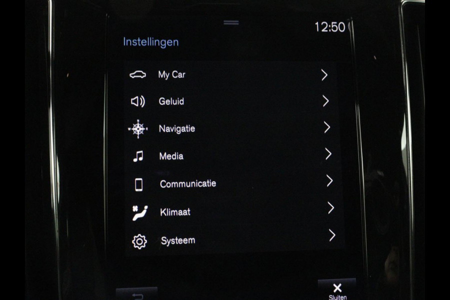 Volvo S60 2.0 Recharge T8 AWD R-Design | Panoramadak | Stoelventilatie | Head-Up | Leder | 360 Camera | Massage | Adaptive cruise | Trekhaak | Achterbankverwarming | Carplay | Harman/Kardon | PHEV | Plug In