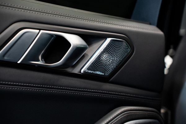 BMW X6 M60i xDrive *M-Sport Pro / Bowers & Wilkins / Massage / Panorama / Soft-Close*