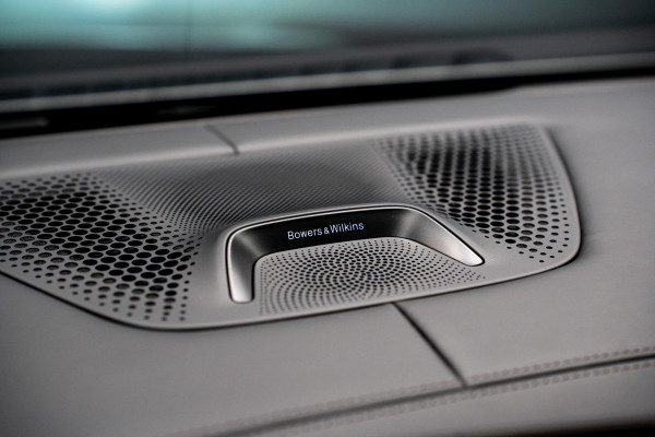 BMW X6 M60i xDrive *M-Sport Pro / Bowers & Wilkins / Massage / Panorama / Soft-Close*