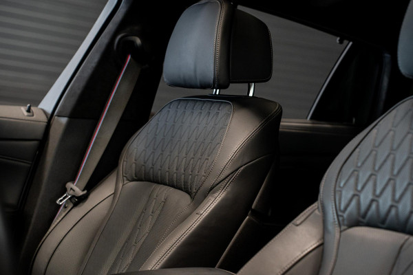 BMW X6 M60i xDrive *M-Sport Pro / Bowers & Wilkins / Massage / Panorama / Soft-Close*