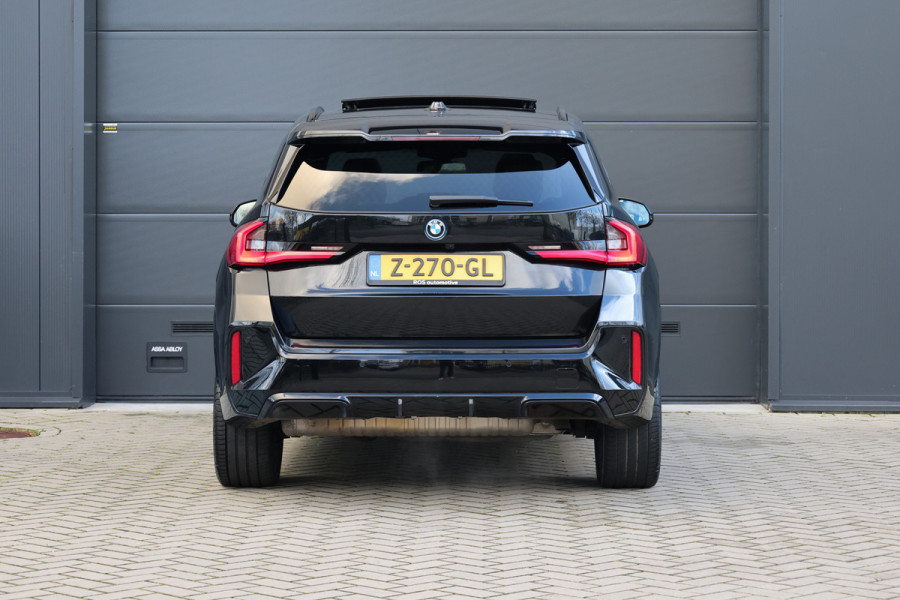 BMW X1 xDrive30e | M-SPORT | NAP! | PANO | H/K AUDIO | HUD | MEMORY | 20'' | KEYLESS | LED ADAPTIEF |
